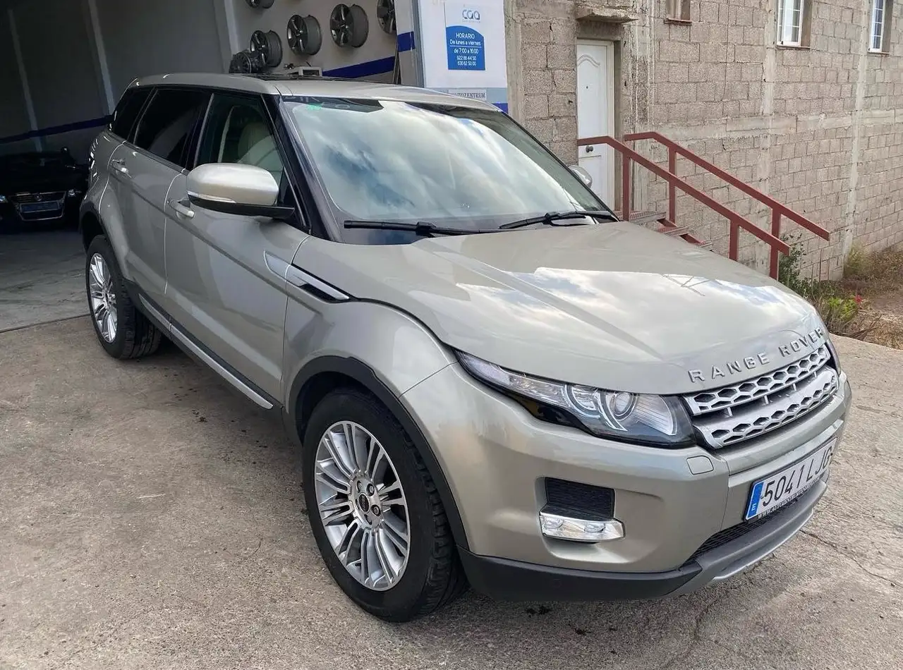 Range Rover Evoque 2.0D 2013 gris de ocasión en AutoZentrum Tenerife